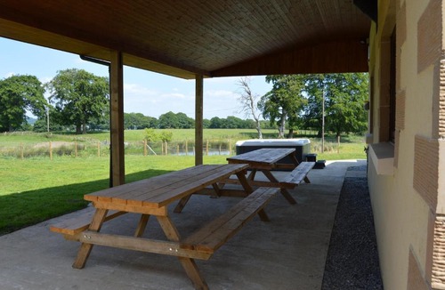Linlithgow Apartment | The Farmhouse at Williamscraig Holiday Cottages