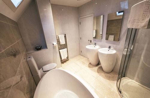 Fenwick Hotel | The Fenwick Hotel