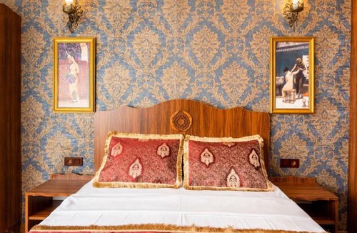 Kumkapi Apartment | The First Ottoman Dream