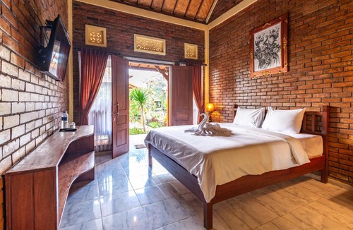 Wanagiri Villa | The Garuda Villa and Restaurant