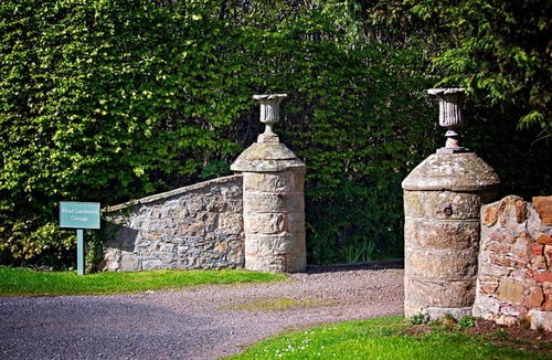 Dunbar Cottage | The Head Gardener's Cottage Dunbar including hot tub