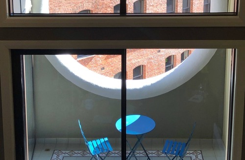 Dunedin City Centre Apartment | The Henry Matthews Apartment