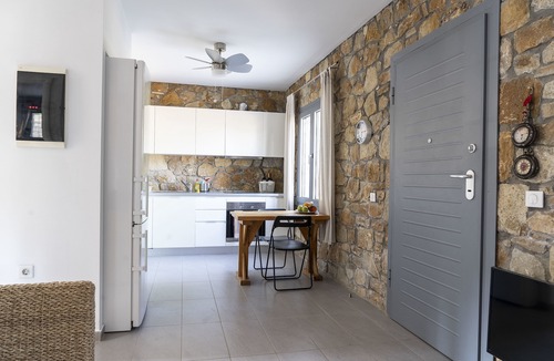 Sithonia House | The Ideal Secluded Retreat
