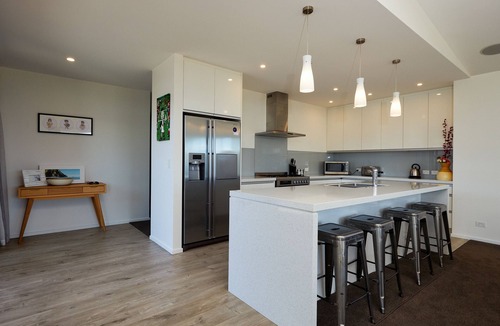 South Bay House | The Kaikoura Bach Retreat