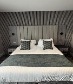 Macduff Hotel | The Knowes Hotel & Restaurant