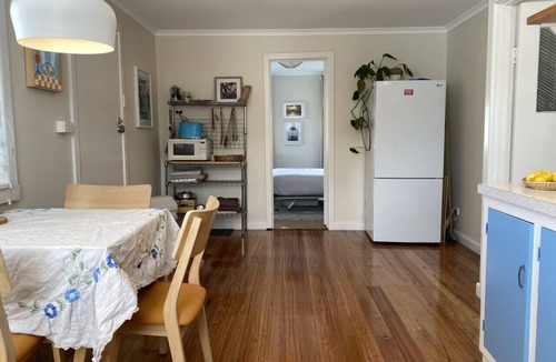 Primrose Sands Apartment | The Lazy Fig - Ocean Views, Orchard & Pizza Oven