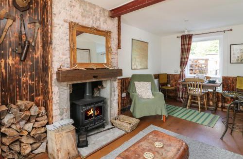 Glenfinnan House | The Lochside Shepherd