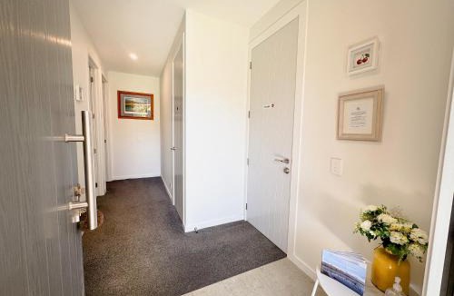 Lowburn Bed & Breakfast | The Mathstone
