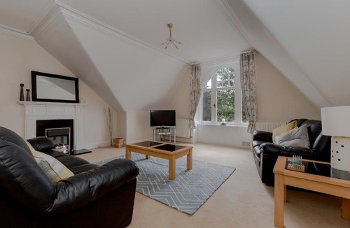 Ayr Apartment | The Midsands Apartment
