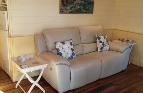 Richmond Cottage | The Mill House - Cottage Accommodation includes breakfast provisions