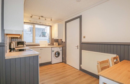 Elgin Cottage | THE NEUK, family friendly, country holiday cottage in Elgin