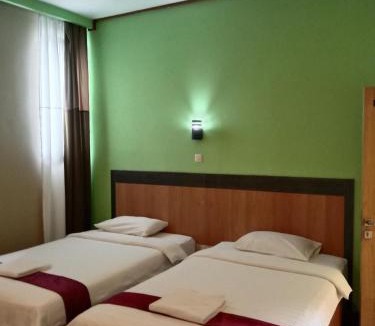 Karangmojo House | The New Orlinds Guest House