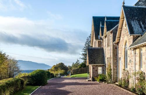 Lochend Villa | The Old Manse, Loch Ness (highland-escape)