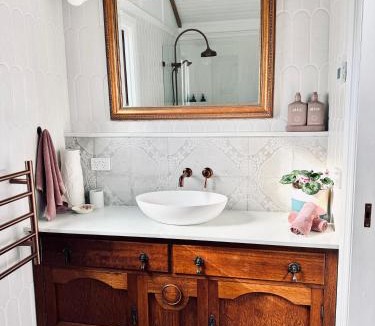 South Hobart Apartment | The Orangerie