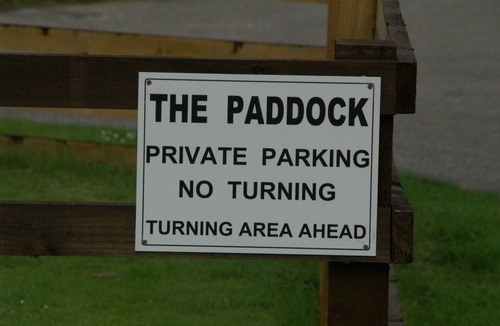 Brora House | The Paddock is by the 12th Tee of Brora GC and 100 yards from the beach