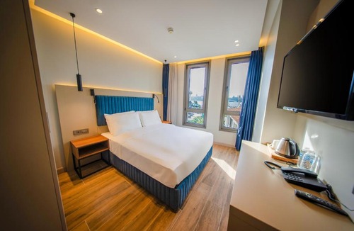 Uskudar Hotel | The Palm Bosphorus Hotel