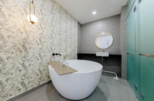 Kampung Puah Seberang Apartment | The Pano Residence Jalan Ipoh Insta-worthy Bath Tub Studio 浴缸MRT