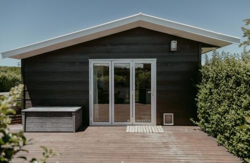 Tasman House | The Pickers Rest