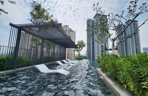 Kampung Puah Seberang Apartment | The Play Suite@Pano. MRT. Free Parking. Self C/In