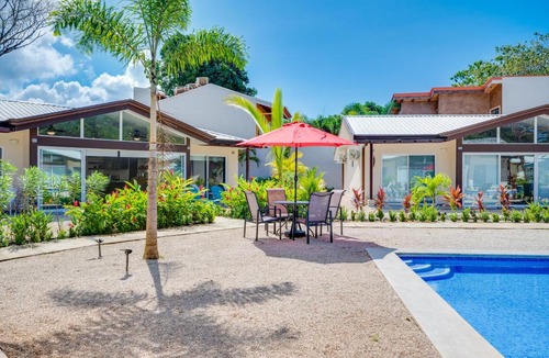 Avellanas Beach Hotel | The Point 15