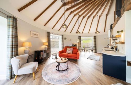 Dunkeld House | The Roundhouse