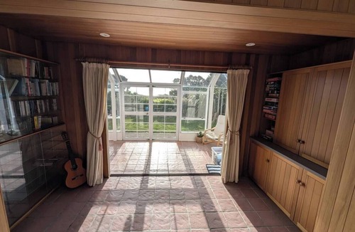 Waikanae House | The Sandpit: Relaxing Beachfront Getaway