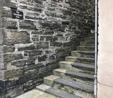 Wick House | The Steamboat - A Flat with Amazing Harbour Views