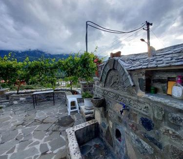 Lazarat Apartment | The Stone House