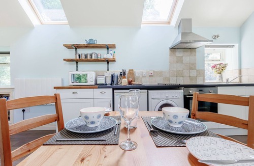 Dunblane Cottage | THE STUDIO, romantic, with open fire in Dunblane