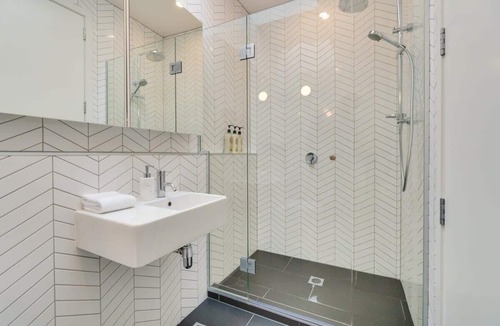 Te Aro Apartment | The Swan Penthouse Su