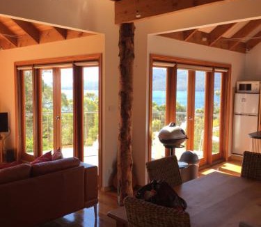 Alonnah House | The Tree House
