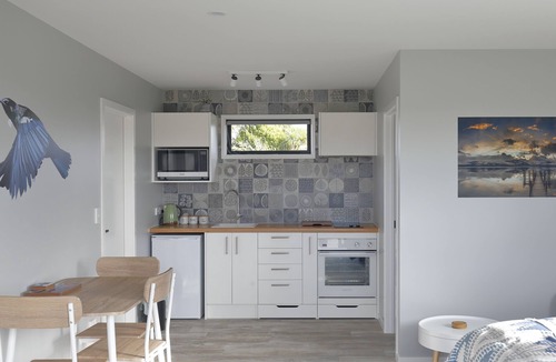 Te Anau Cottage | The Tui Studio - Te Anau Holiday Studio
