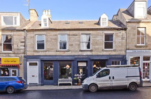 Gattonside Apartment | The Tweed in the centre of Melrose