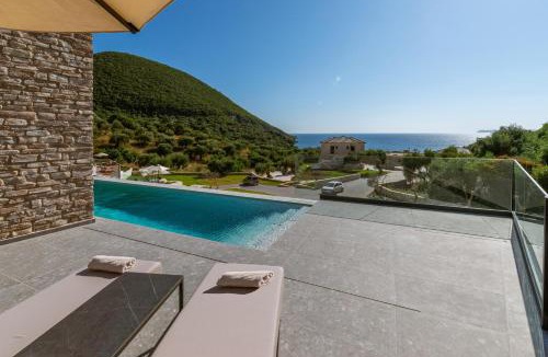 Sivota Apartment | The View Hotel Sofas Coastal Retreat