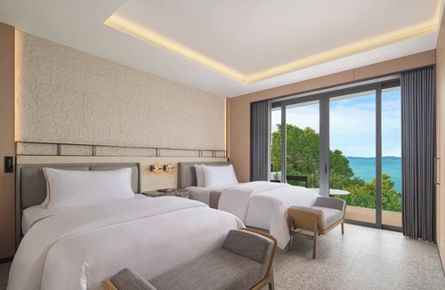 Tanjung Uncang Hotel | The Westin Nirup Island Resort & Spa