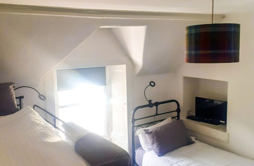 Strathyre Hotel | The White Stag