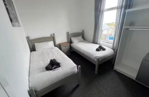 Cowdenbeath Apartment | The Woodside