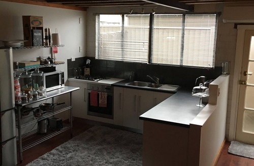Clyde House | The Workshops Clyde Accommodation