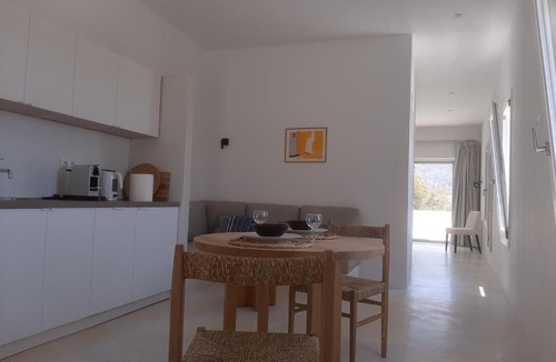 Ios Apartment | Theros Apartments 3