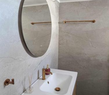 Thouria Apartment | Thouria Agora Suites 3