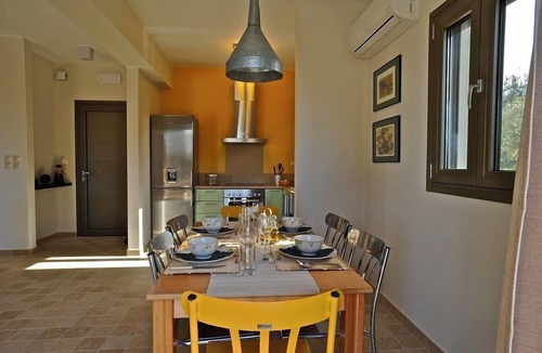 Minia Villa | Three-bedroom luxury villa with private pool near Argostoli