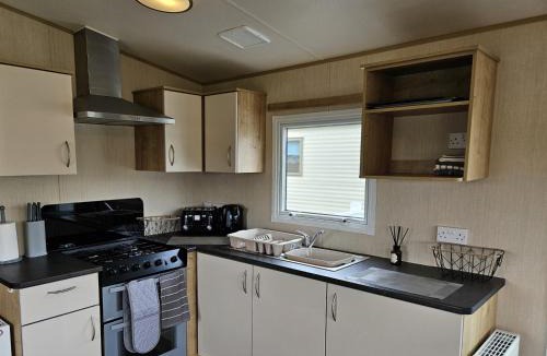 Dunbar House | Thurston Manor Caravan Park, Pony Meadow