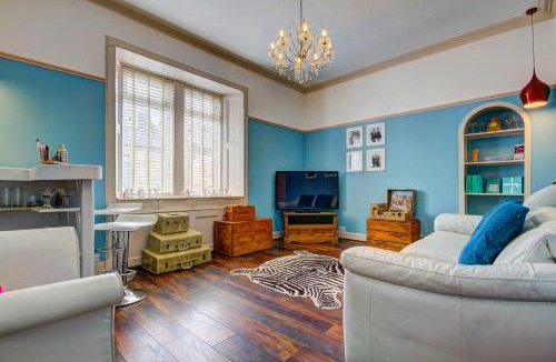 Prestwick Apartment | Tiffanys - Coorie Doon Stays
