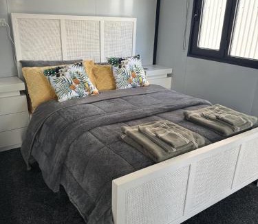 Whanganui Apartment | Tiny Container house