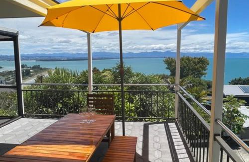 Britannia Heights Apartment | Tiro Tai - Coastal Views