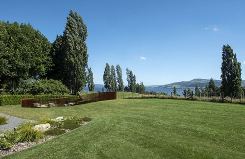 Hamurana Villa | Toka Ridge Lake View Lux Villa 4bd2bth w/HotTub