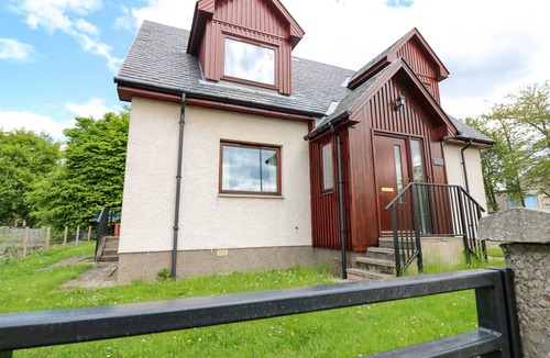 Tomintoul Cottage | Tombeck