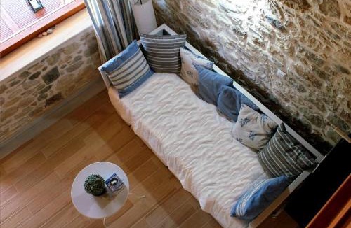 Pylos-Nestoras Apartment | Traditional Stone House at Great Location