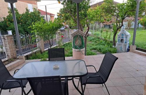 Archea Pissa House | Traditional Stone House-Ideal for families