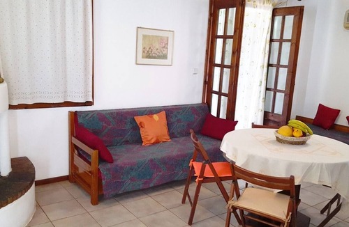 Golden Beach Villa | Traditional Villa with Wifi and Air Conditioning at only 150m from the Beach !